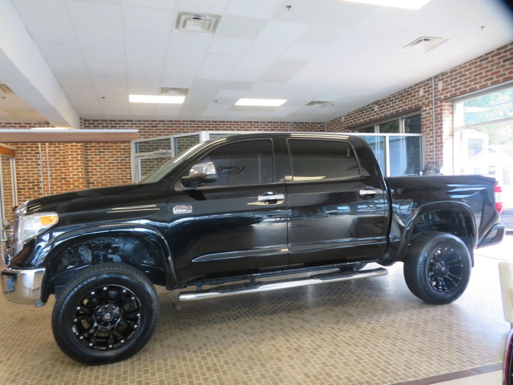 Photo 78 of this TOYOTA TUNDRA