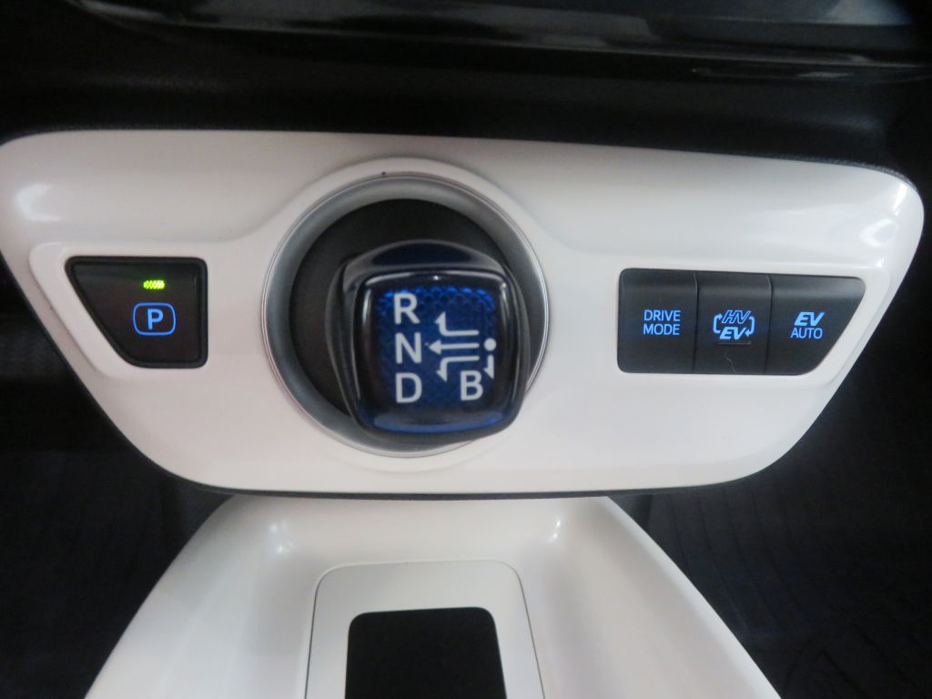 Photo 41 of this TOYOTA PRIUS PRIME