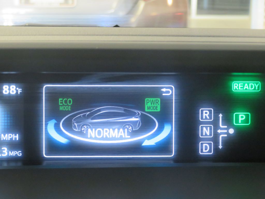 Photo 48 of this TOYOTA PRIUS PRIME