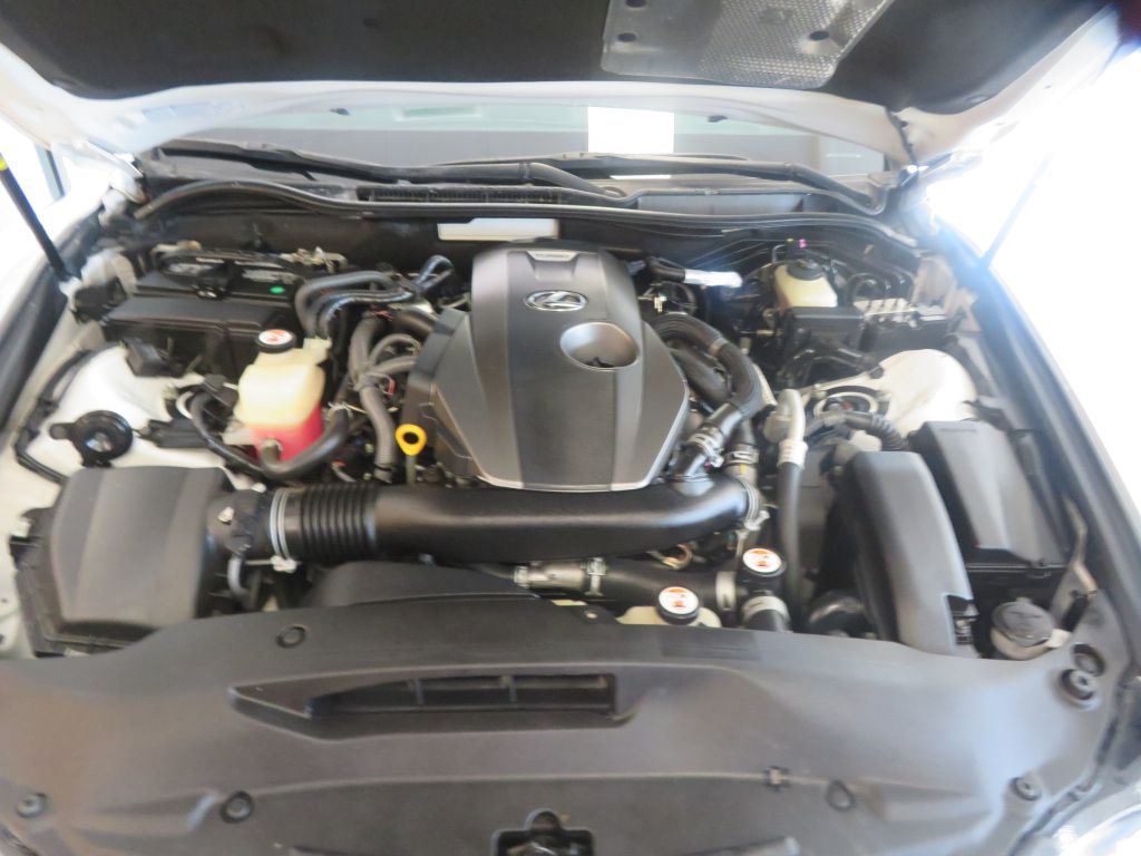 Photo 51 of this LEXUS IS