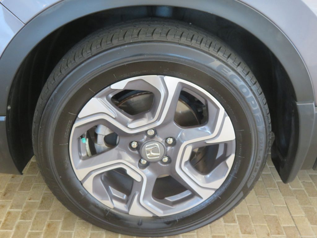 Photo 7 of this HONDA CR-V
