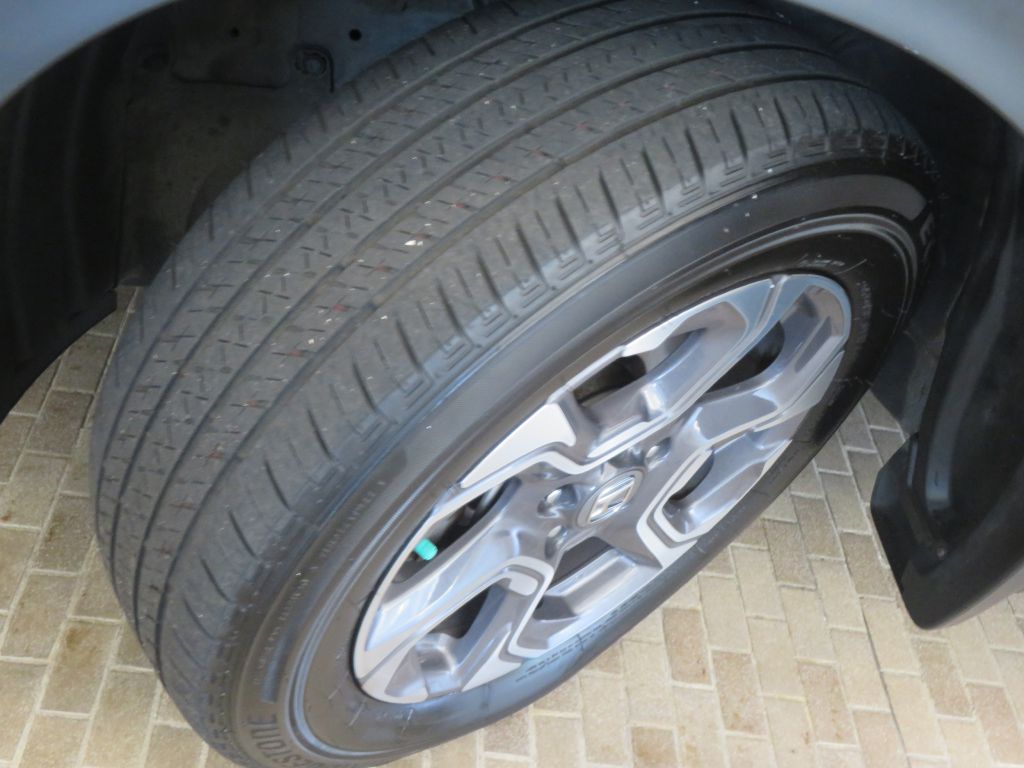 Photo 11 of this HONDA CR-V