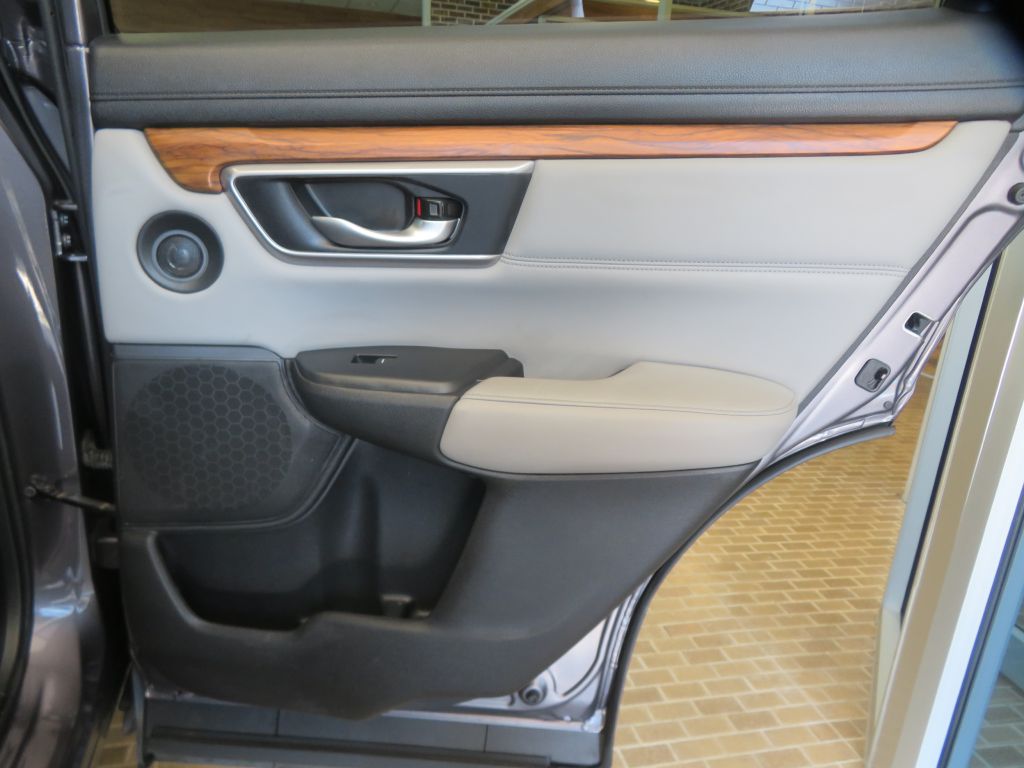 Photo 20 of this HONDA CR-V