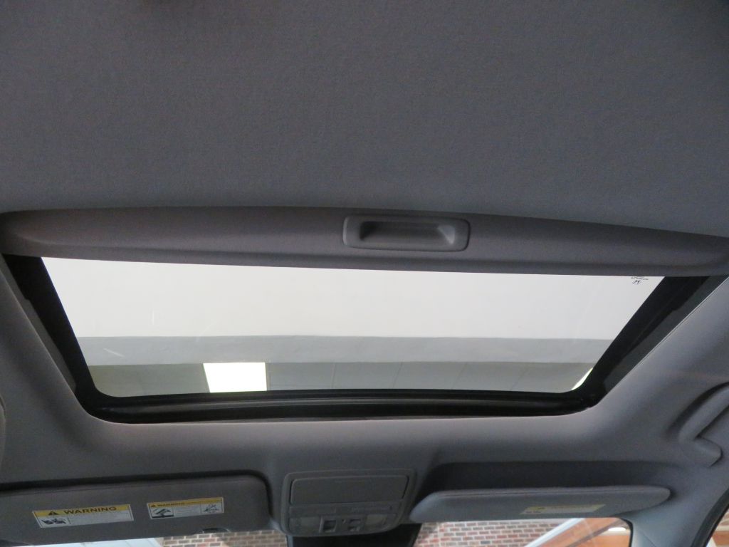 Photo 48 of this HONDA CR-V