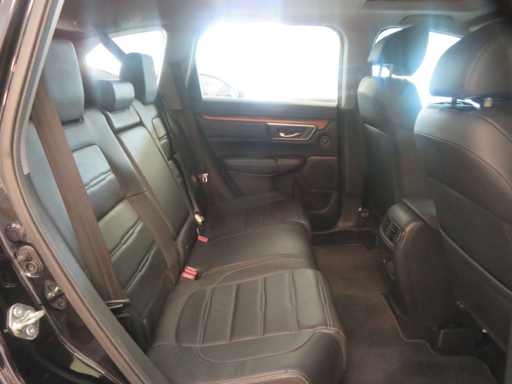 Photo 22 of this HONDA CR-V