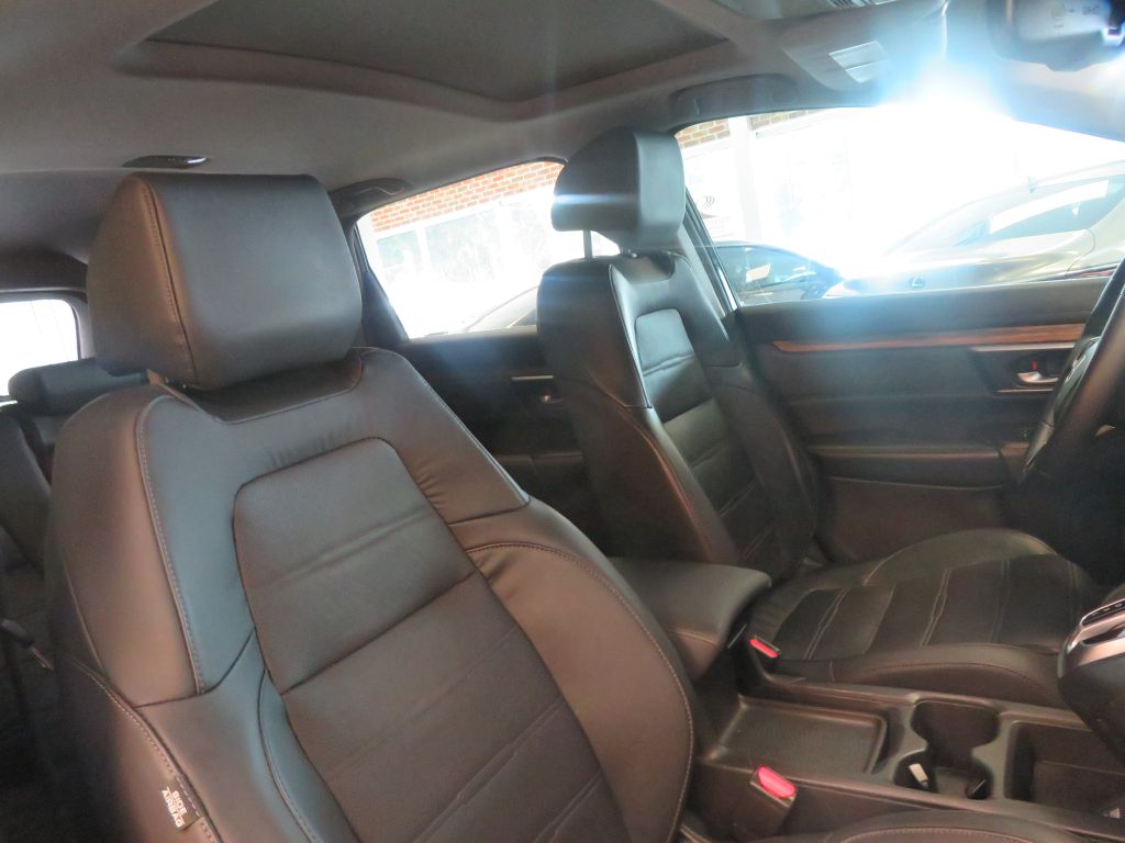 Photo 27 of this HONDA CR-V
