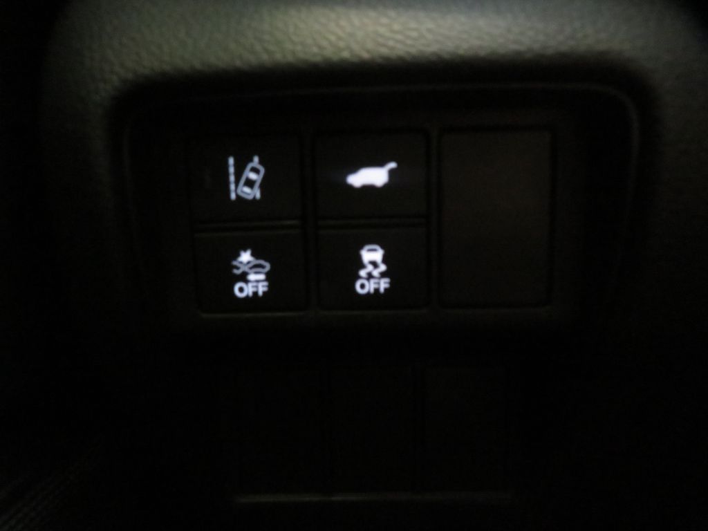 Photo 34 of this HONDA CR-V