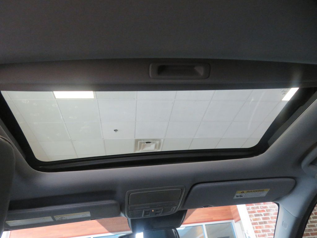 Photo 47 of this HONDA CR-V