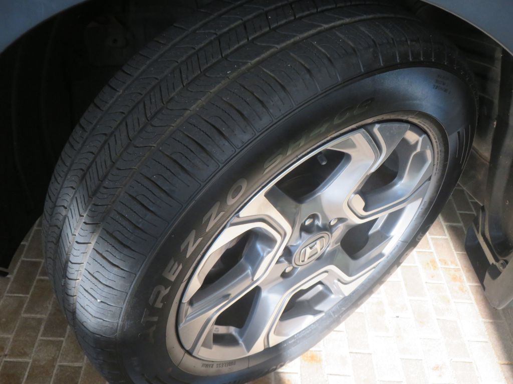 Photo 11 of this HONDA CR-V
