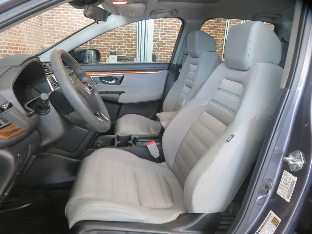 Photo 15 of this HONDA CR-V