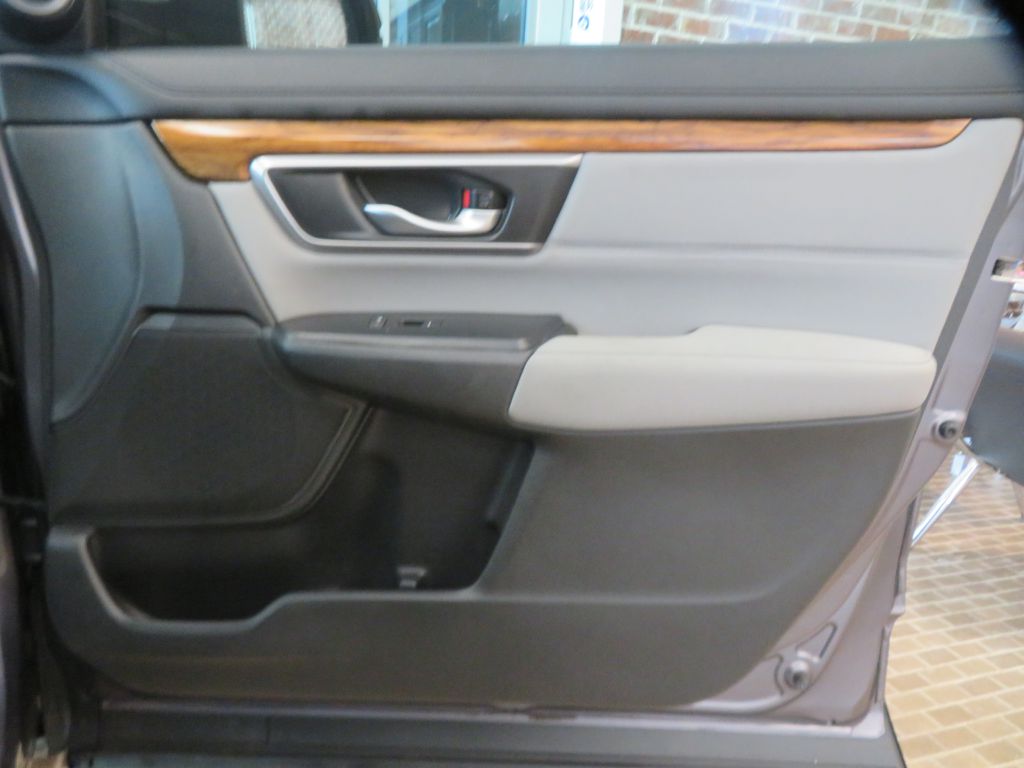 Photo 23 of this HONDA CR-V