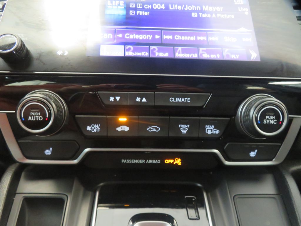Photo 38 of this HONDA CR-V