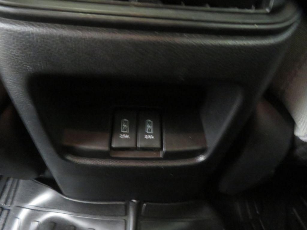 Photo 48 of this HONDA CR-V