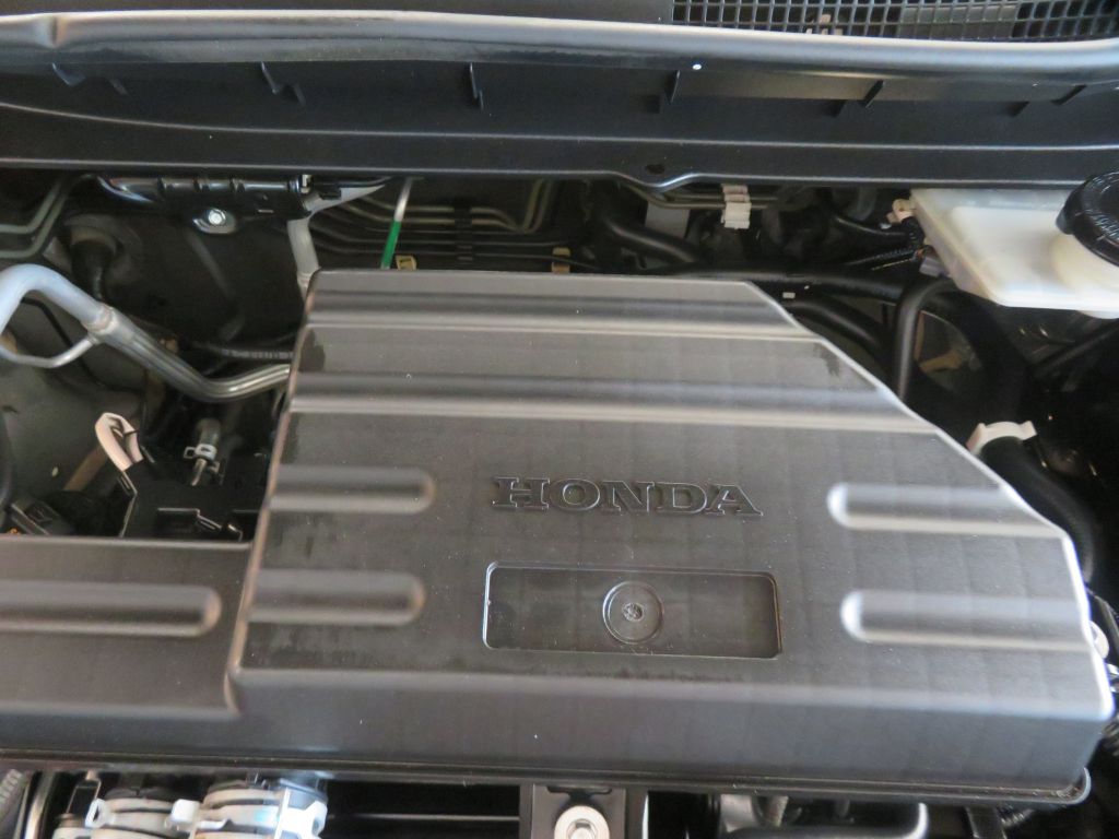 Photo 51 of this HONDA CR-V