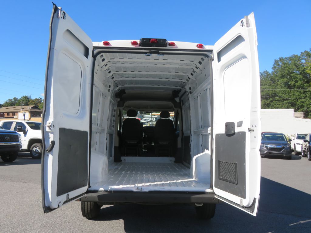 Photo 17 of this RAM PROMASTER 2500
