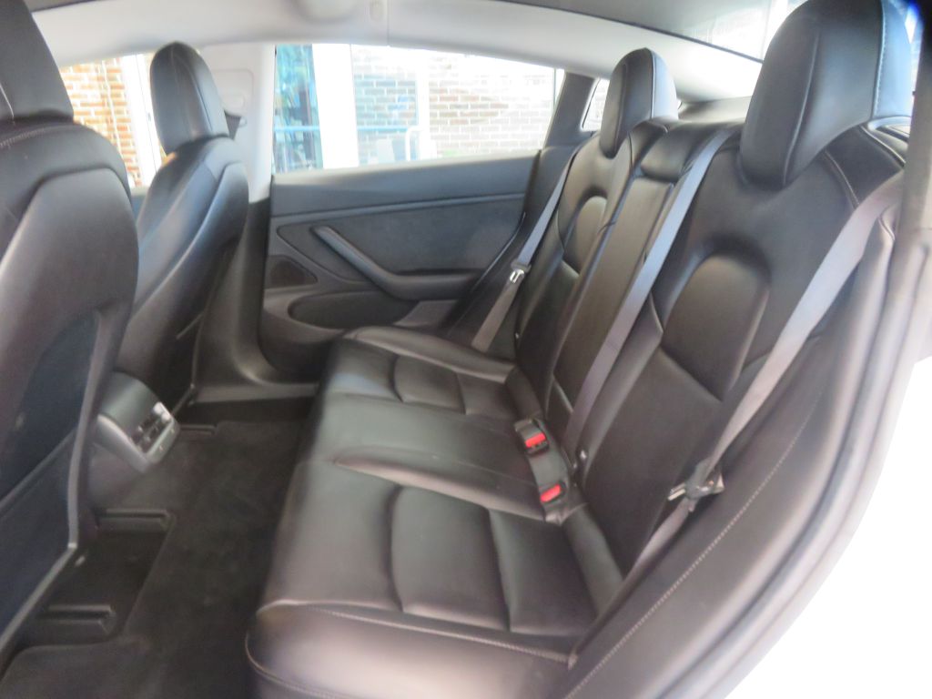 Photo 20 of this TESLA MODEL 3