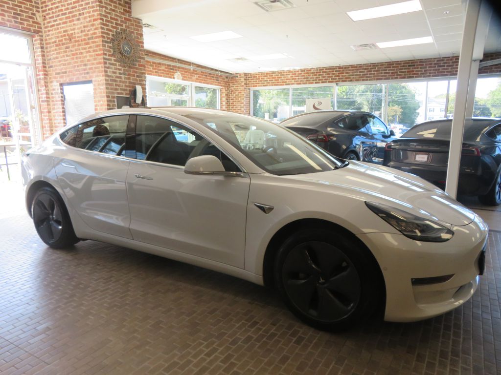 Photo 62 of this TESLA MODEL 3