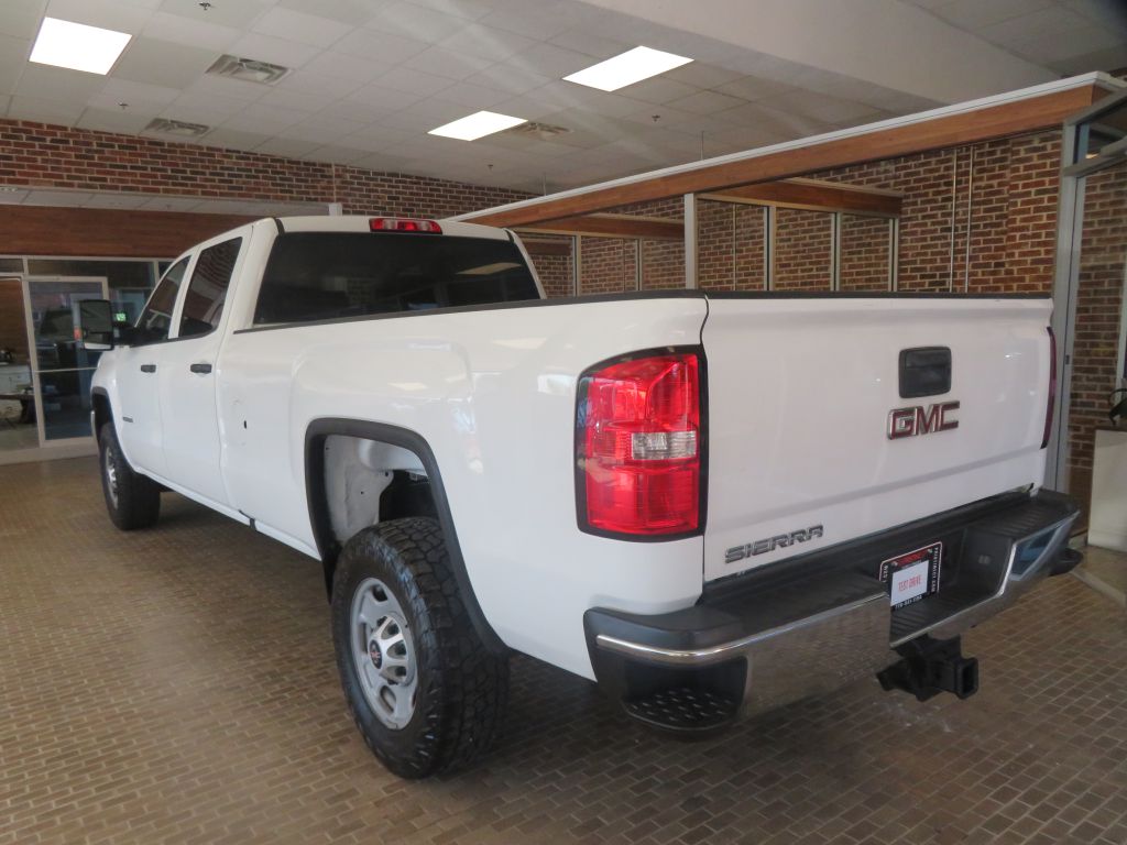 Photo 6 of this GMC SIERRA 2500