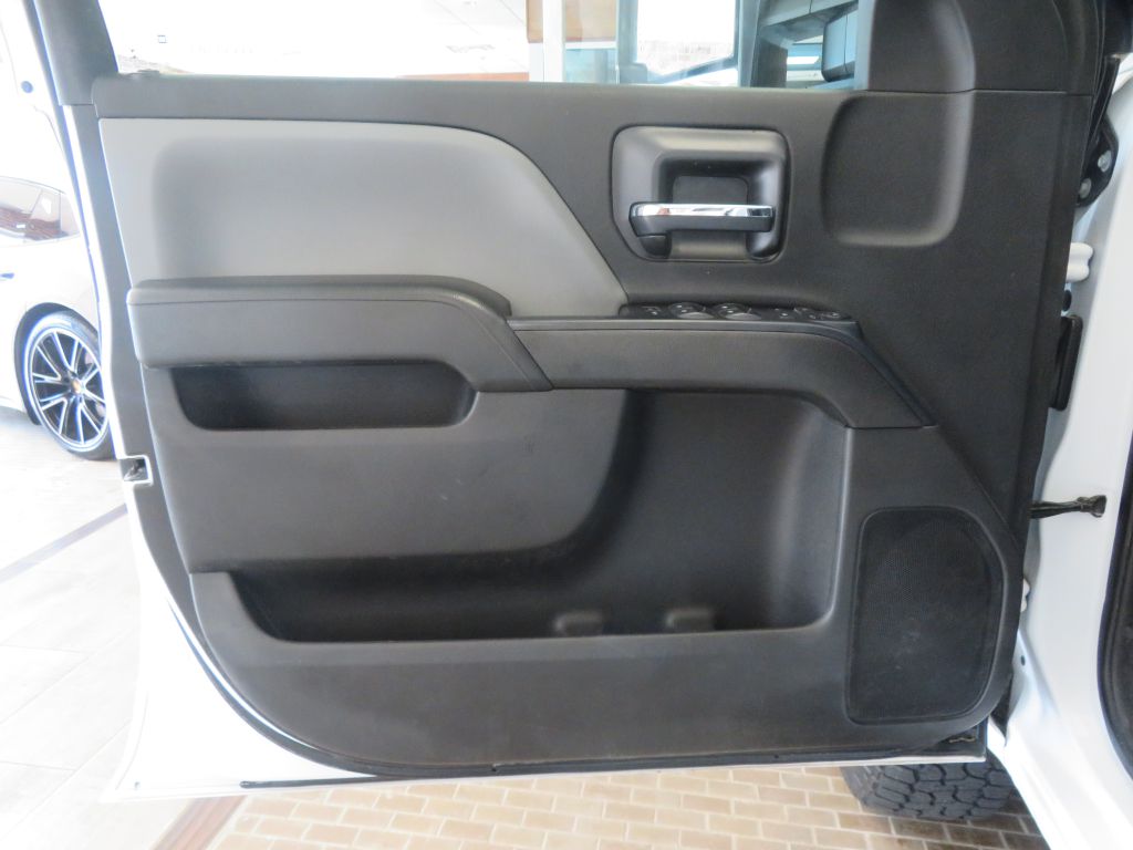 Photo 13 of this GMC SIERRA 2500