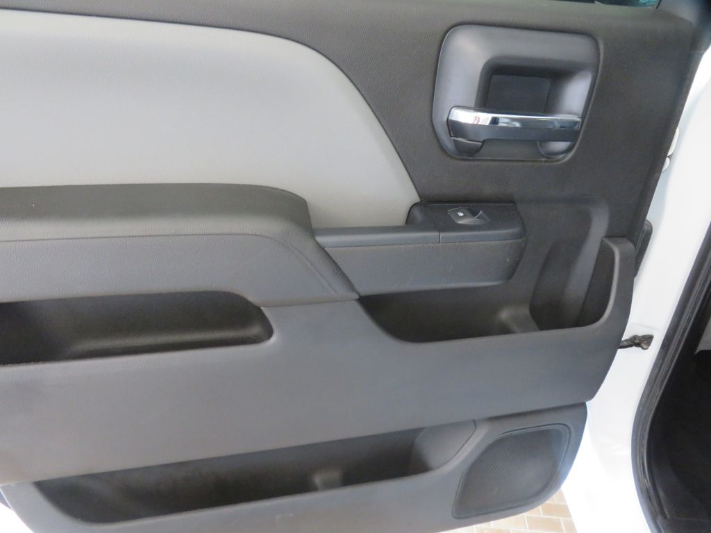 Photo 19 of this GMC SIERRA 2500