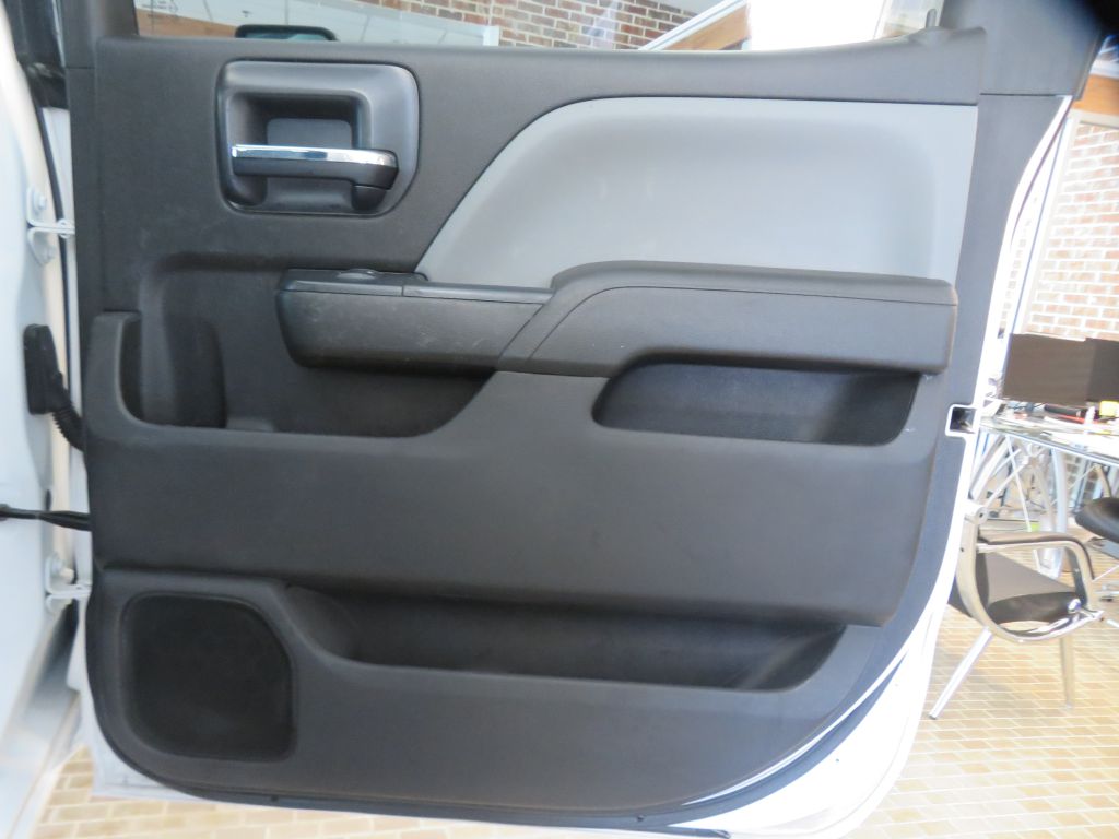 Photo 21 of this GMC SIERRA 2500