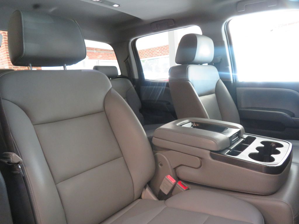 Photo 28 of this GMC SIERRA 2500