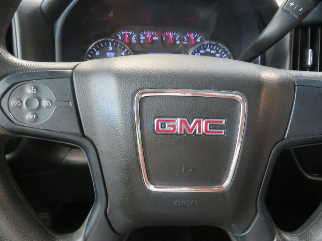 Photo 34 of this GMC SIERRA 2500