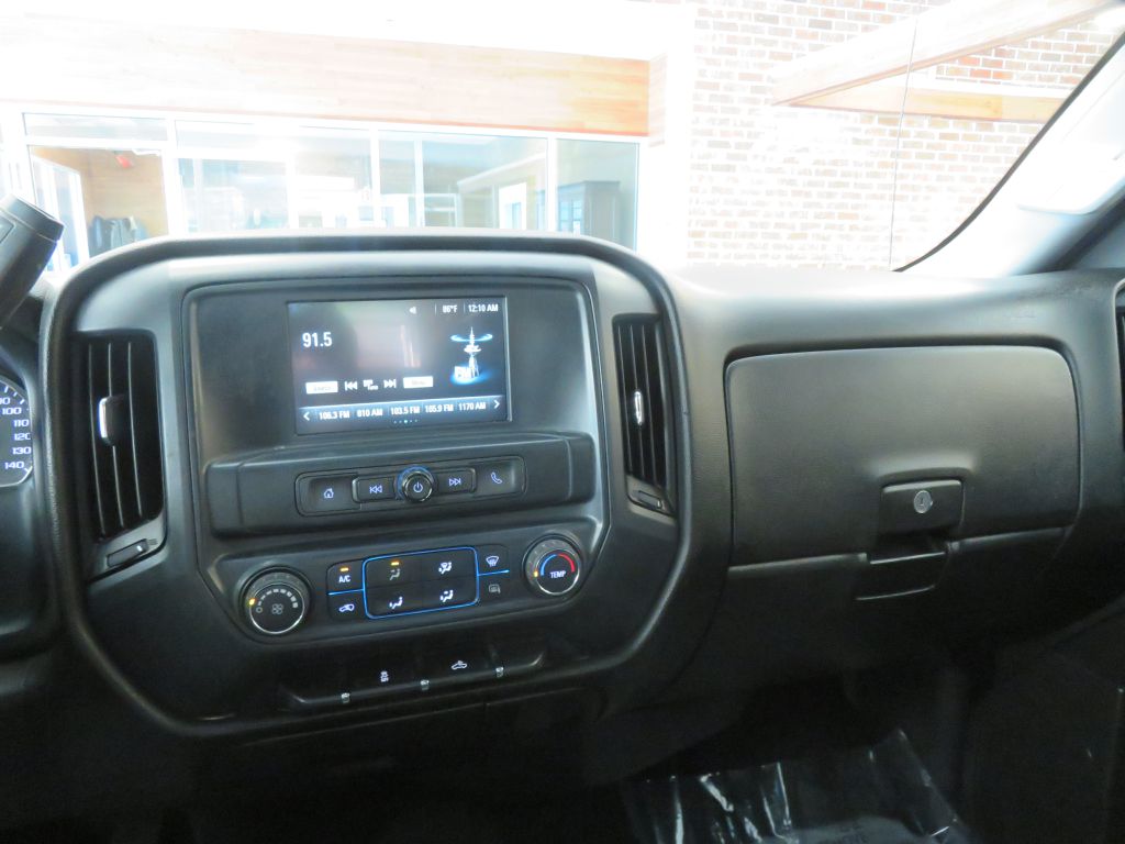 Photo 37 of this GMC SIERRA 2500