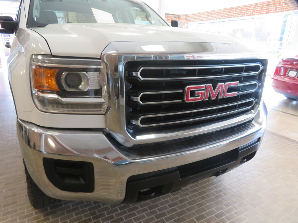 Photo 63 of this GMC SIERRA 2500