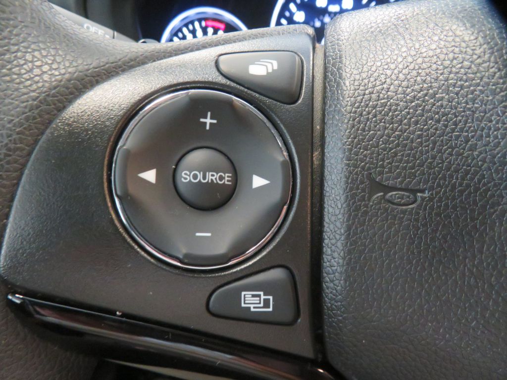 Photo 32 of this HONDA HR-V