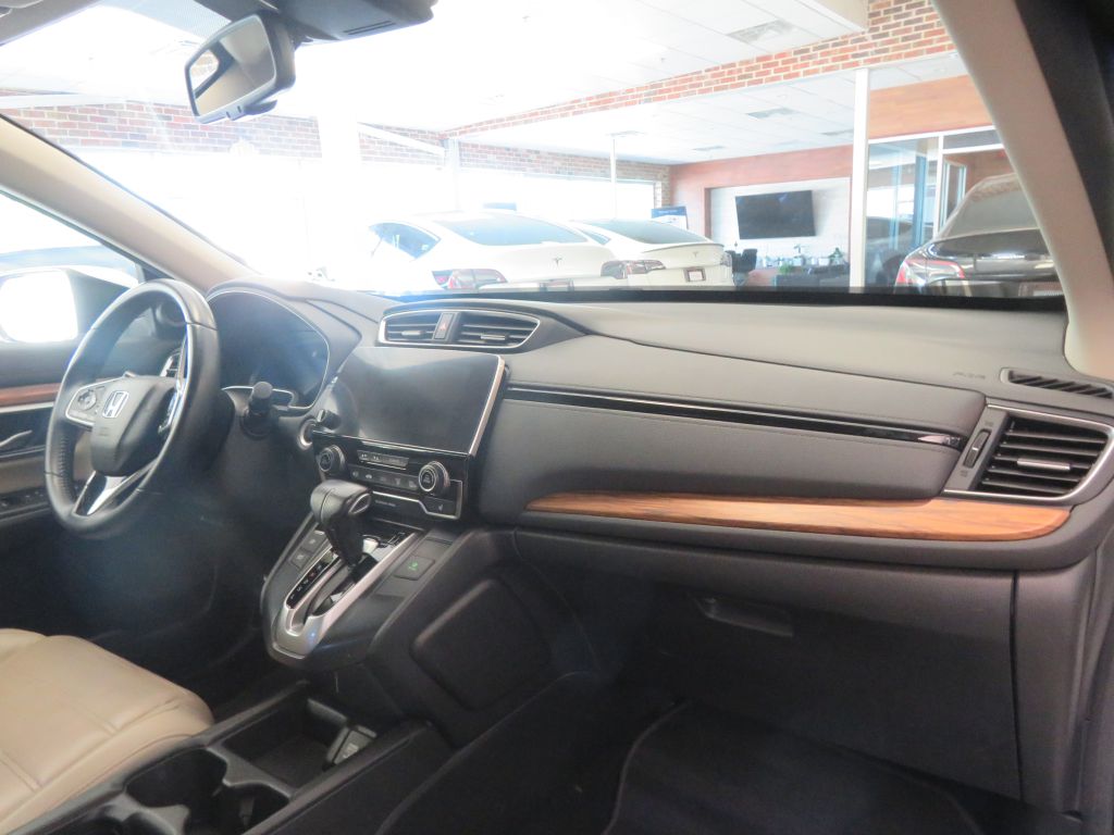 Photo 31 of this HONDA CR-V