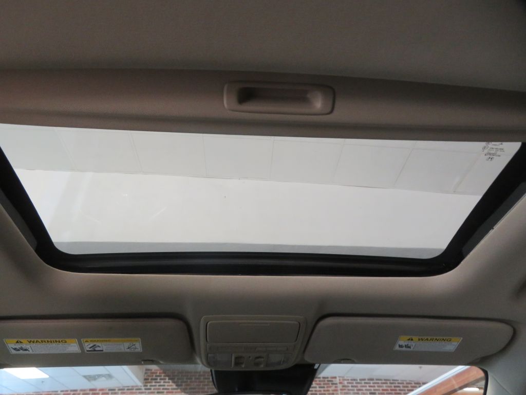 Photo 50 of this HONDA CR-V