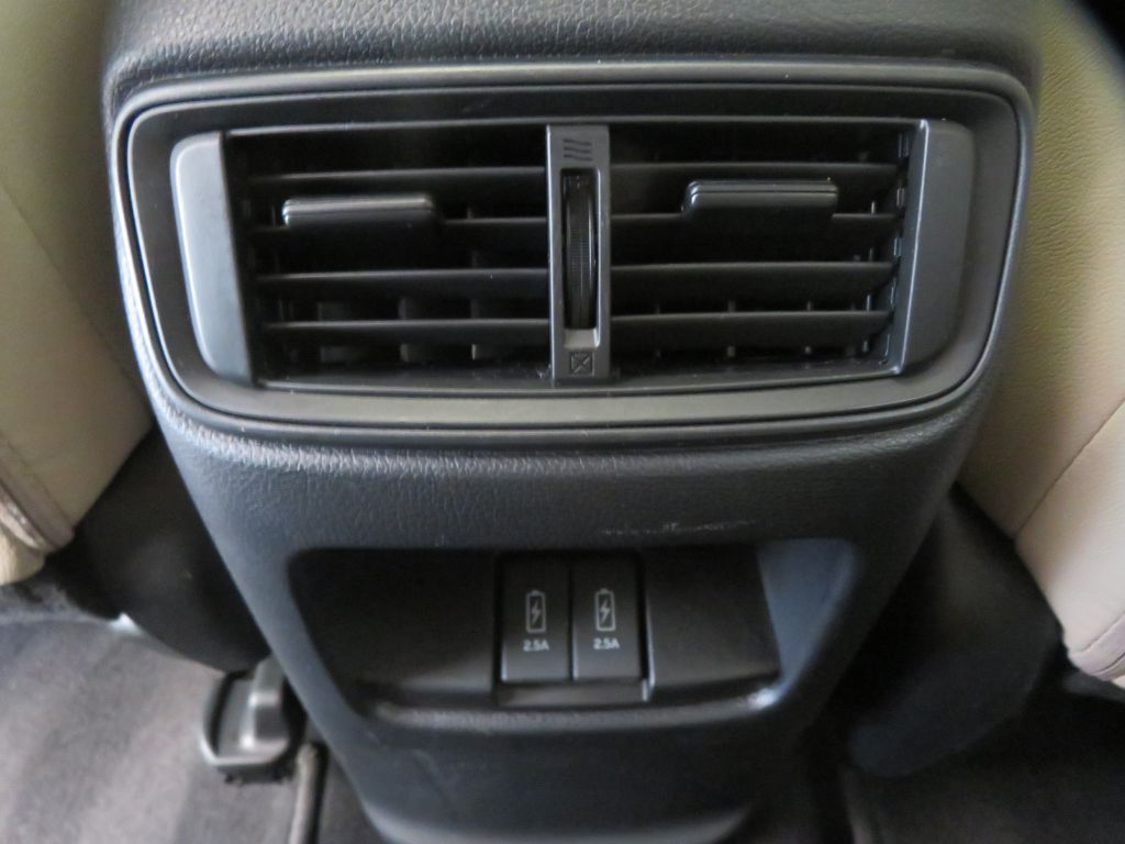Photo 51 of this HONDA CR-V