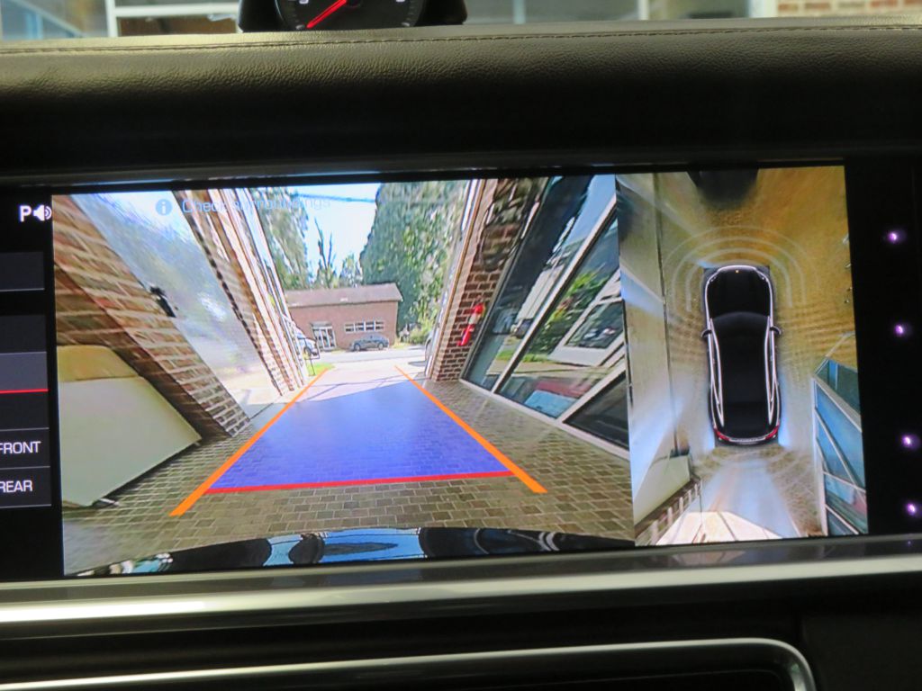 Photo 41 of this PORSCHE PANAMERA