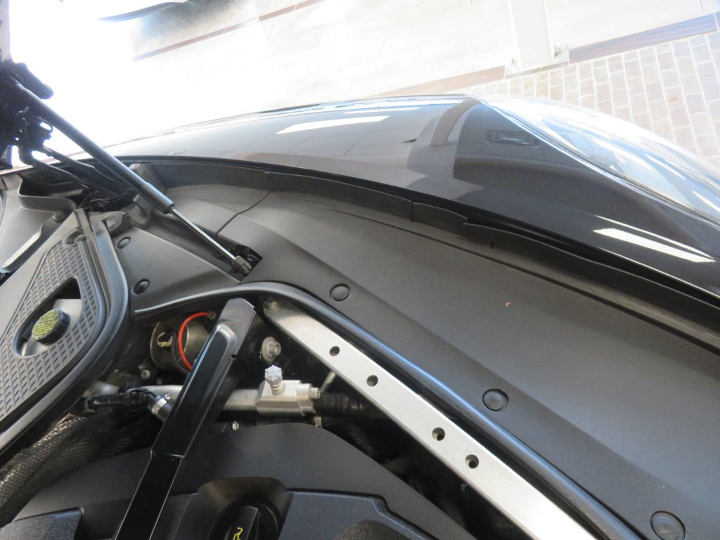 Photo 61 of this PORSCHE PANAMERA