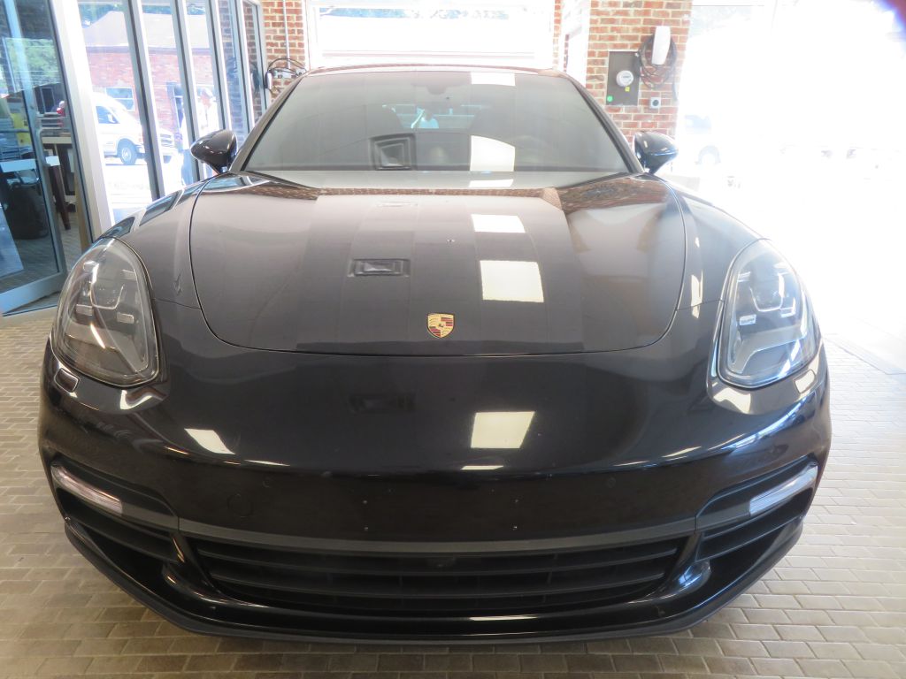 Photo 64 of this PORSCHE PANAMERA