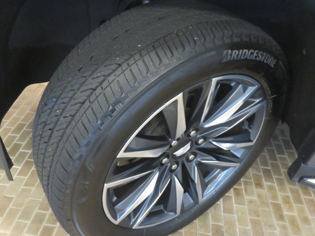 Photo 11 of this CADILLAC ESCALADE