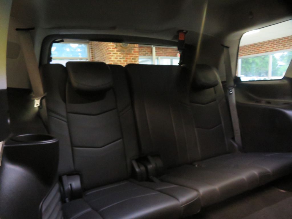 Photo 27 of this CADILLAC ESCALADE