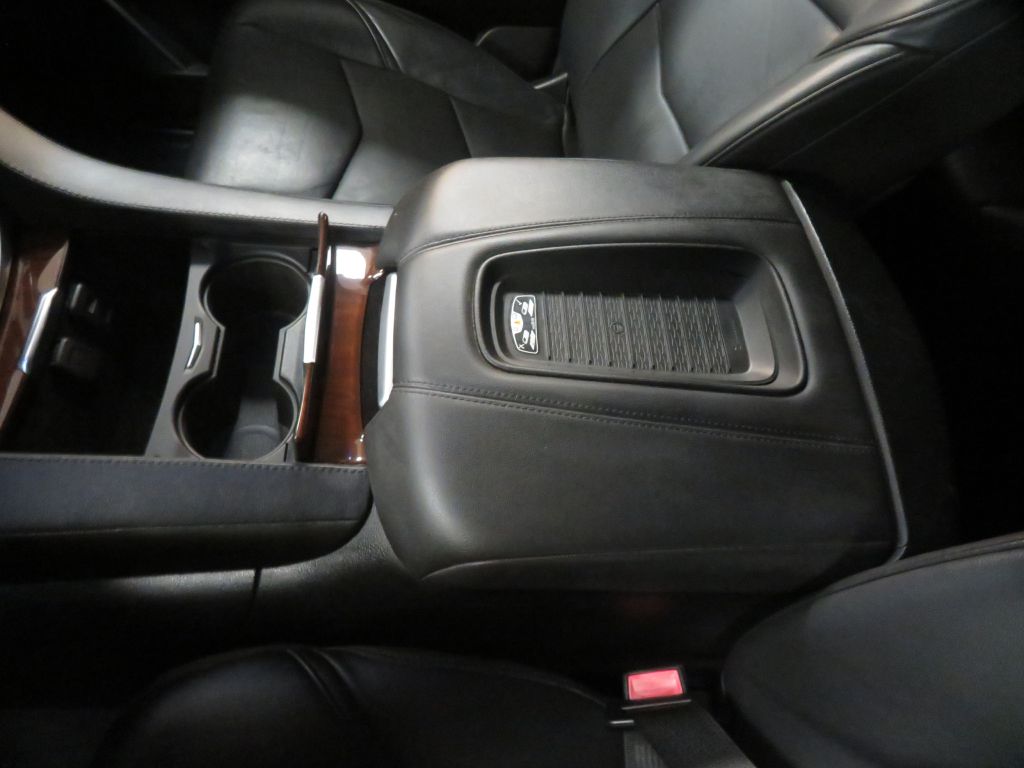 Photo 52 of this CADILLAC ESCALADE