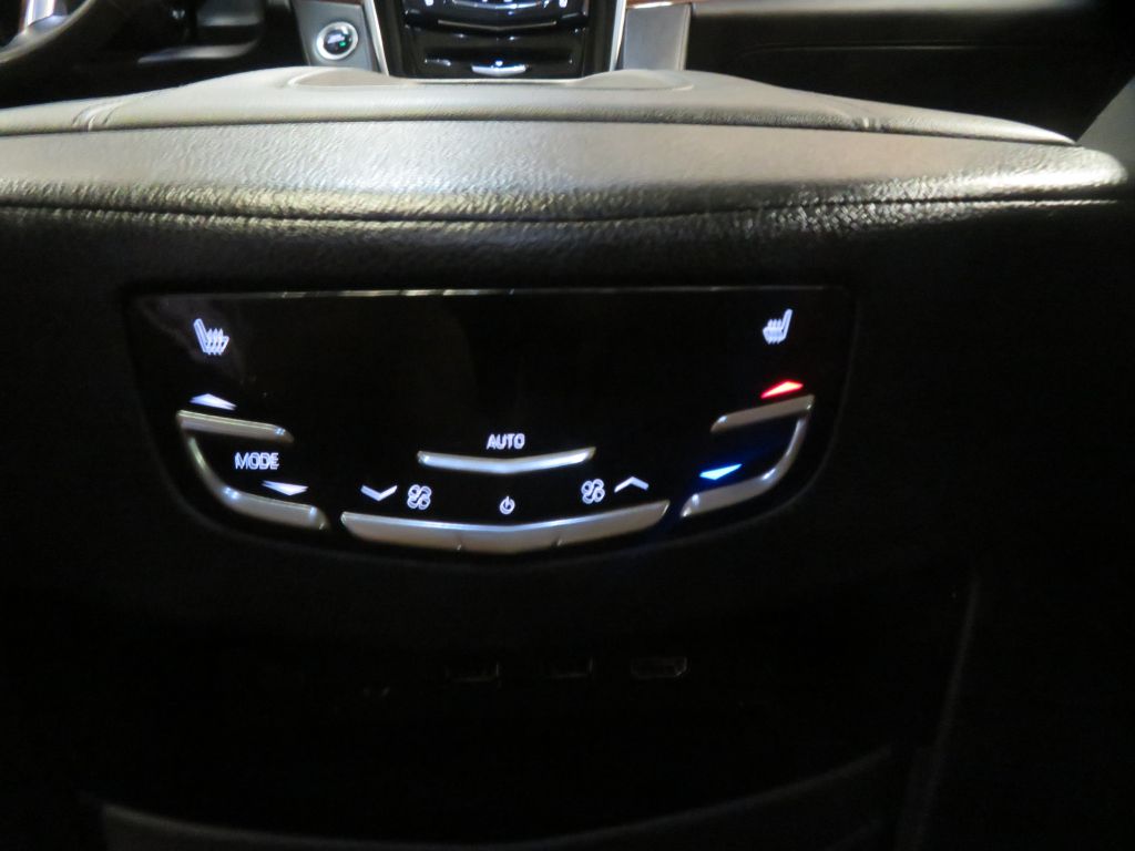 Photo 58 of this CADILLAC ESCALADE