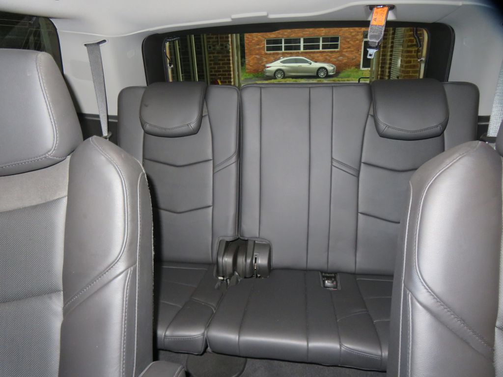 Photo 59 of this CADILLAC ESCALADE