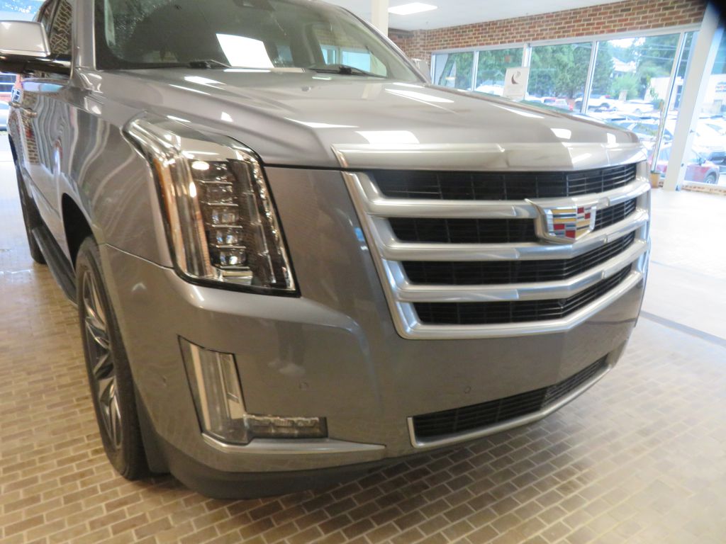 Photo 76 of this CADILLAC ESCALADE