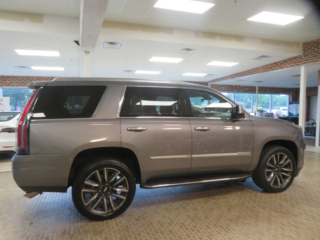 Photo 80 of this CADILLAC ESCALADE
