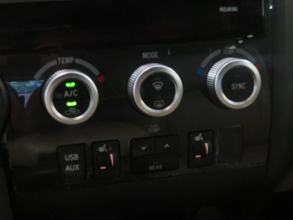 Photo 52 of this TOYOTA SEQUOIA