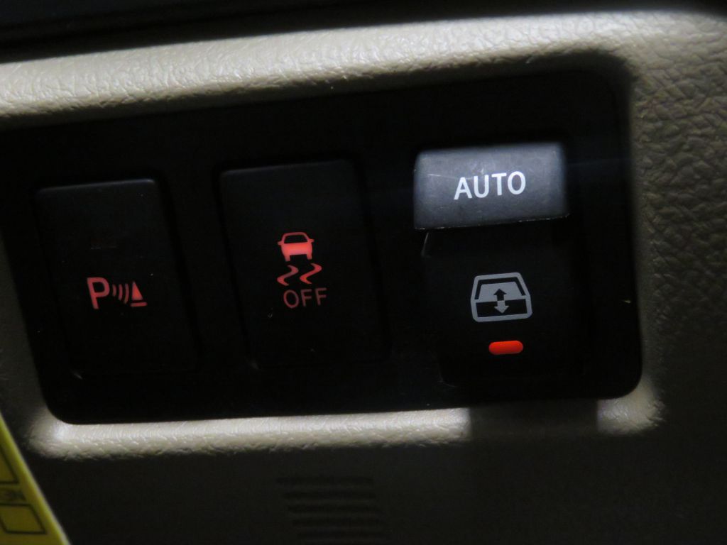 Photo 55 of this TOYOTA SEQUOIA