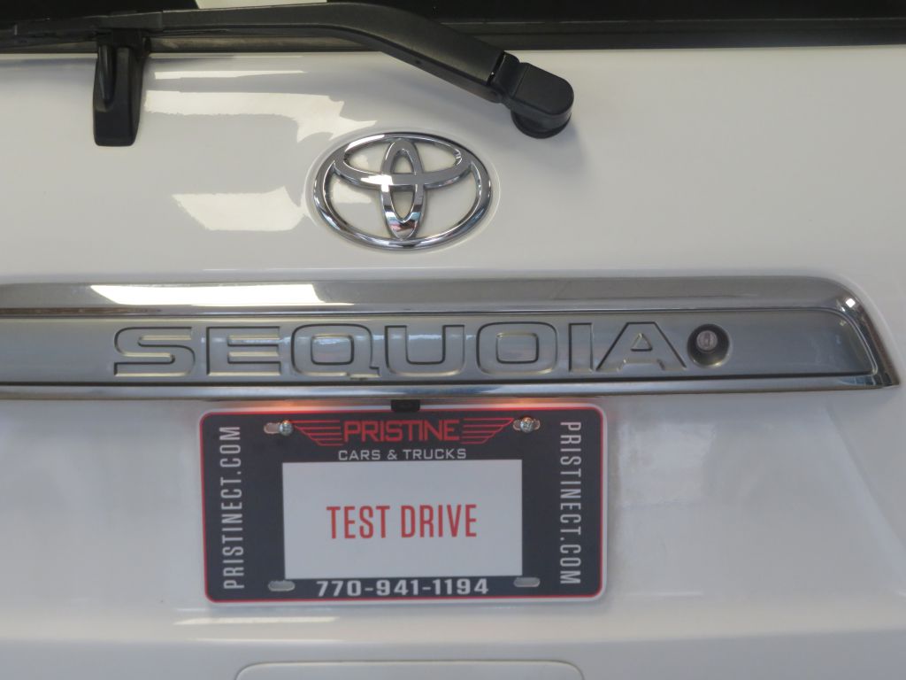 Photo 66 of this TOYOTA SEQUOIA