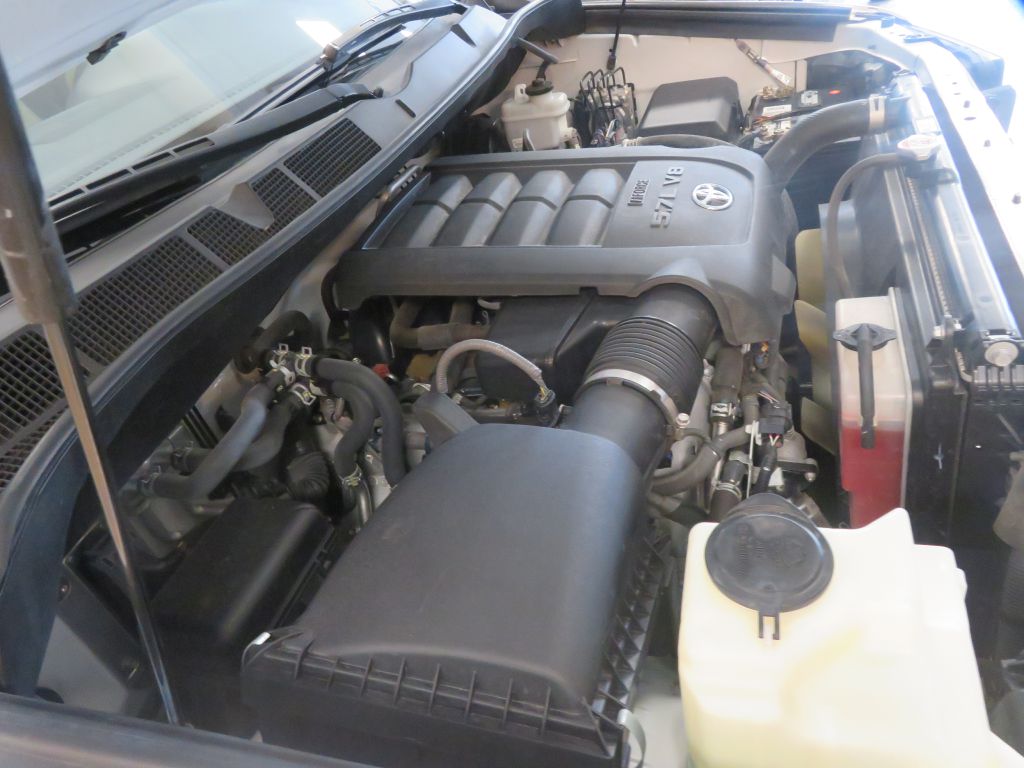 Photo 74 of this TOYOTA SEQUOIA