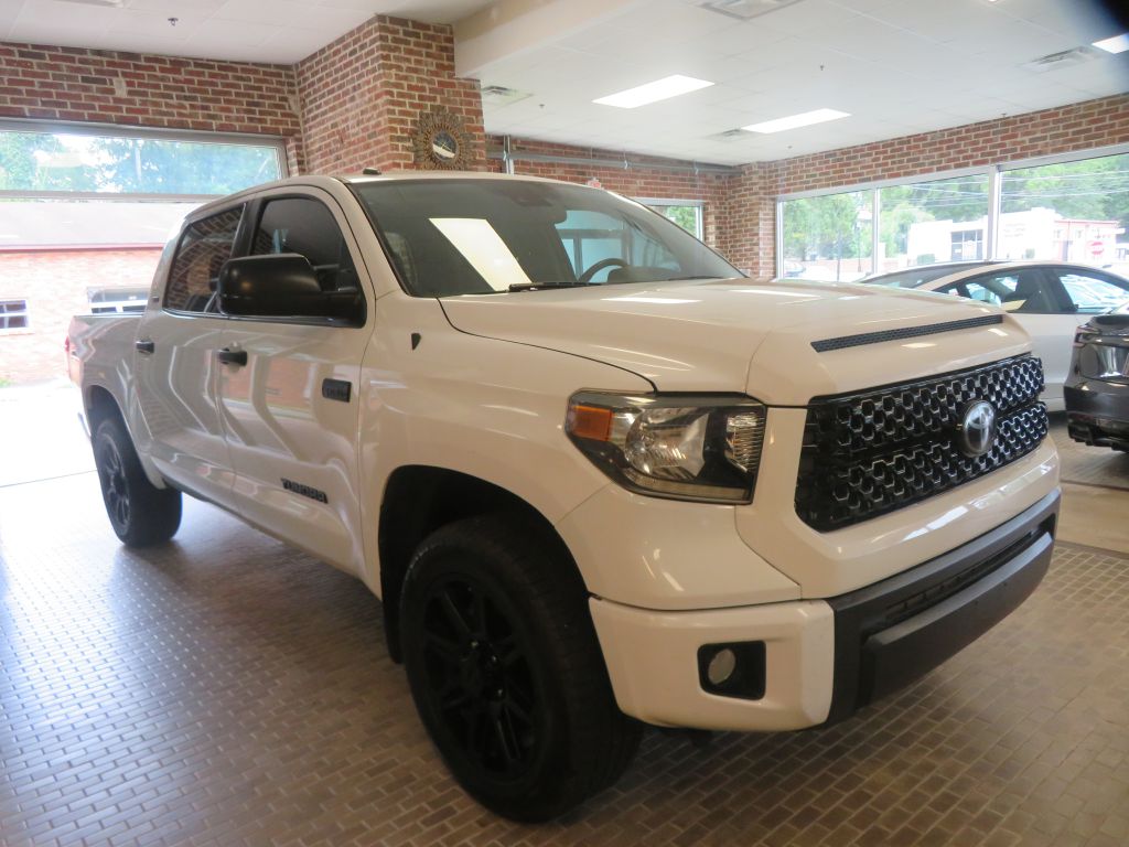 Photo 3 of this TOYOTA TUNDRA