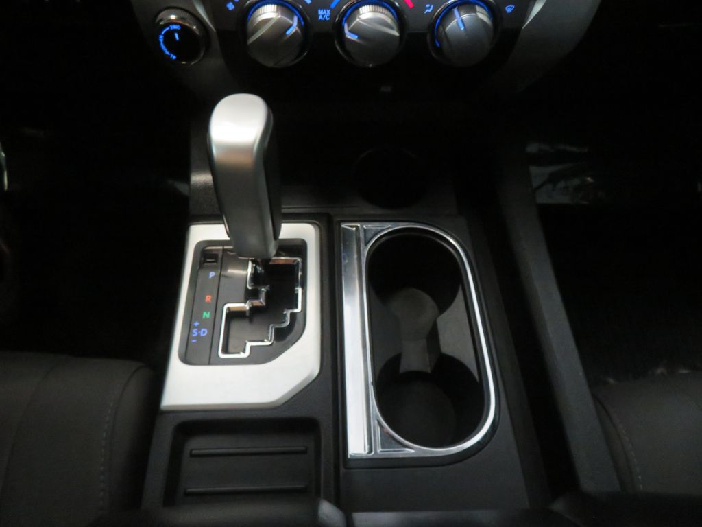 Photo 45 of this TOYOTA TUNDRA