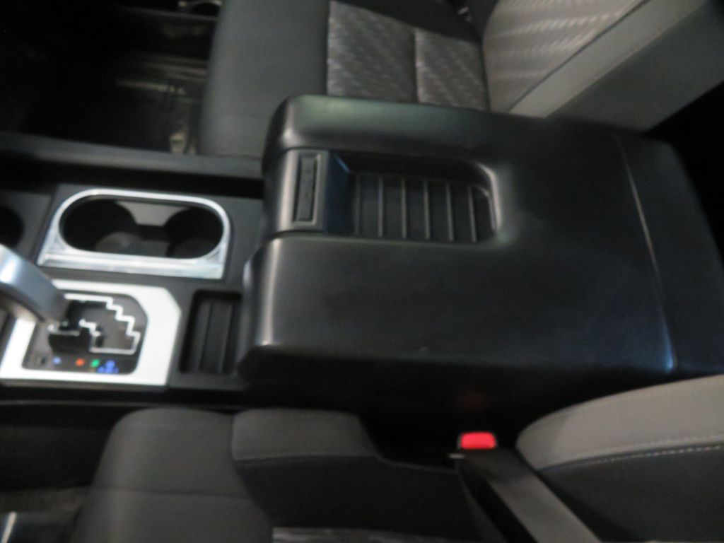 Photo 46 of this TOYOTA TUNDRA